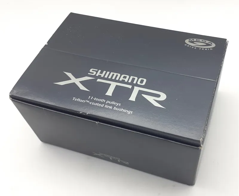 Shimano XTR M952 Mega 9 Speed SGS Long Cage Rear Derailleur in Grey NOS-3